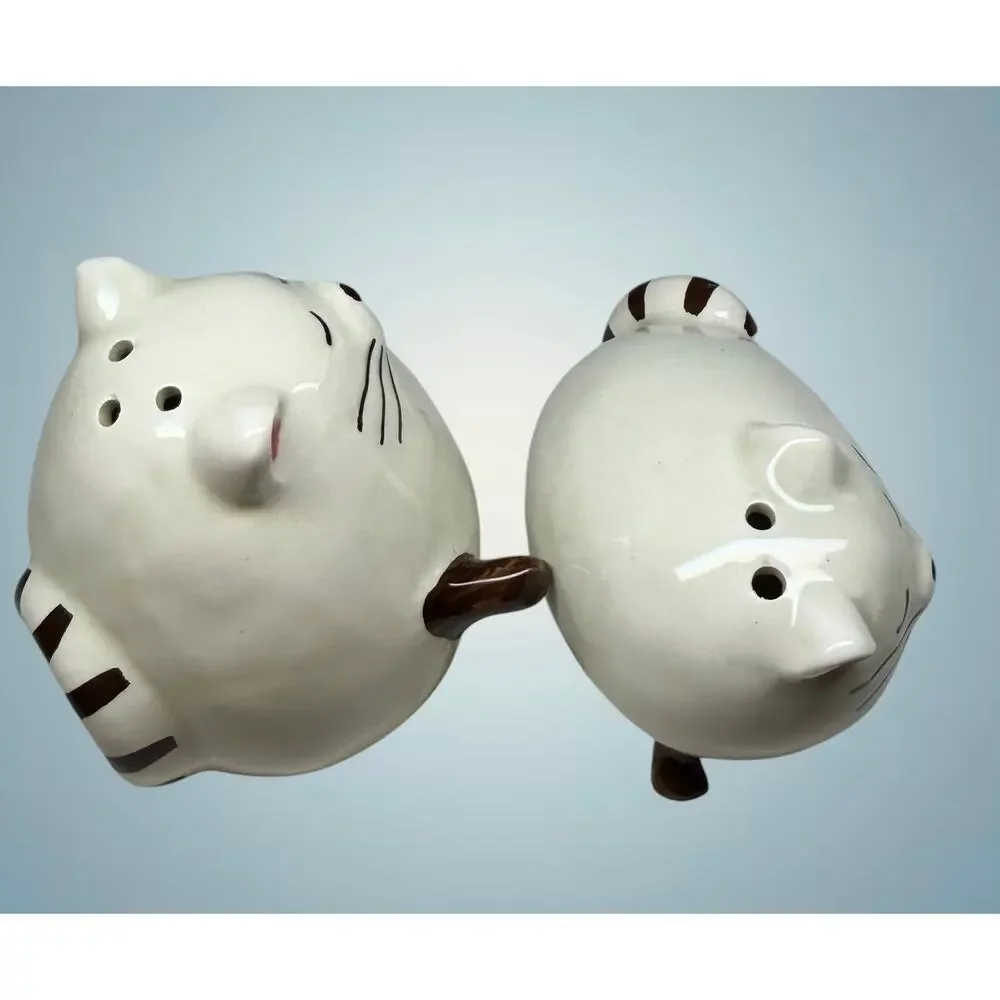 Vintage Norcrest Morris Cat Salt Pepper Shakers Japan Sleeping Kitty Pair